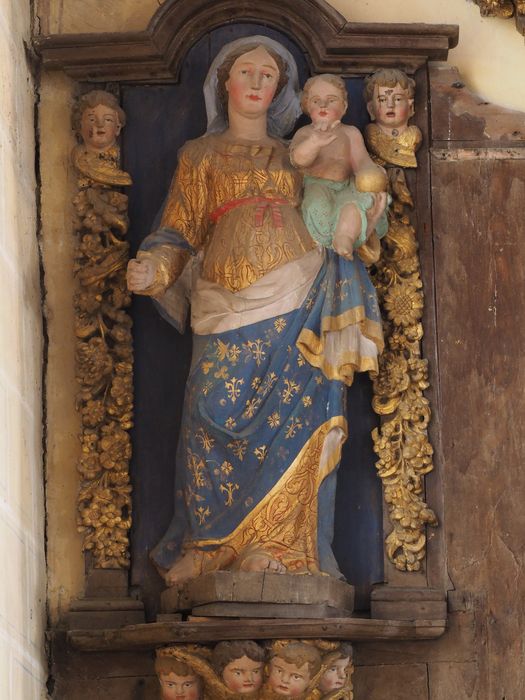 statue : Vierge à l'Enfant