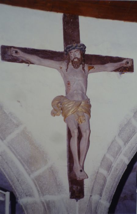 statue : Christ en croix n°1