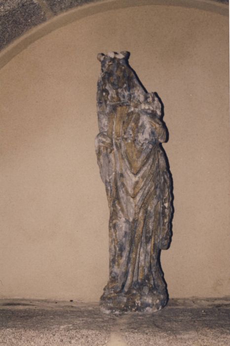 statue : Vierge à l'Enfant - © Ministère de la Culture (France), Conservation des antiquités et des objets d’art du Finistère, tous droits réservés