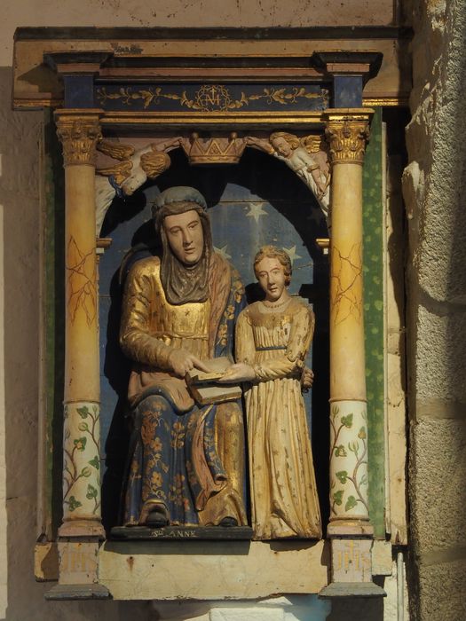 groupe sculpté : Sainte Anne et la Vierge - © Ministère de la Culture (France), Conservation des antiquités et des objets d’art du Finistère – Tous droits réservés