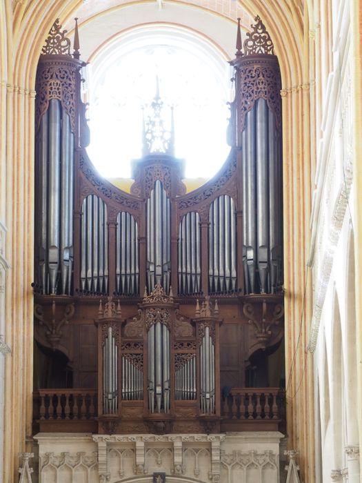 Orgue de tribune : buffet d'orgue