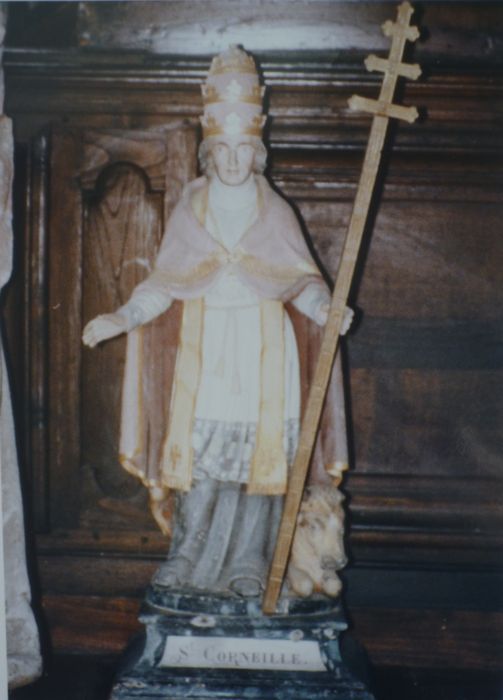 statue : Saint Corneille