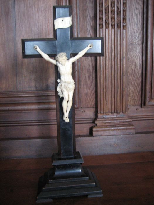 crucifix