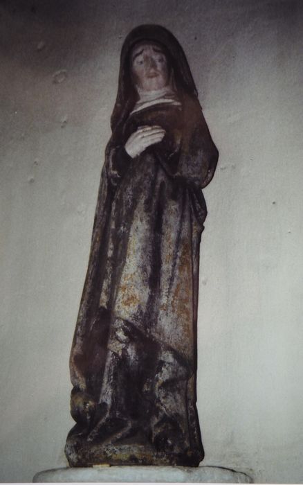 statue : Sainte femme - © Ministère de la Culture (France), Conservation des antiquités et des objets d’art du Finistère, tous droits réservés