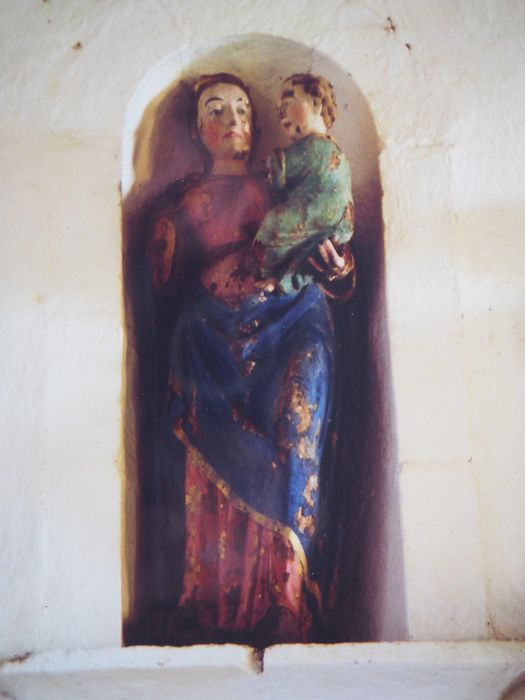 statue : Vierge à l'Enfant - © Ministère de la Culture (France), Conservation des antiquités et des objets d’art du Finistère – Tous droits réservés
