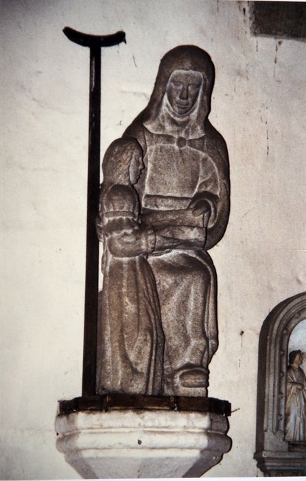 groupe sculpté : L'Education de la Vierge - © Ministère de la Culture (France), Conservation des antiquités et des objets d’art du Finistère – Tous droits réservés