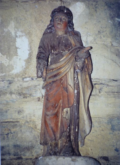 Statue : Sainte Femme