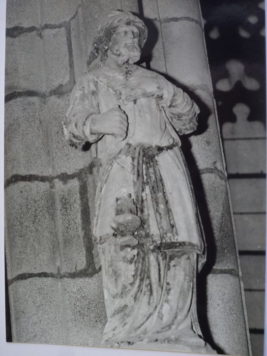 statue : Saint Zacharie - © Ministère de la Culture (France), Conservation des antiquités et des objets d’art du Finistère – Tous droits réservés