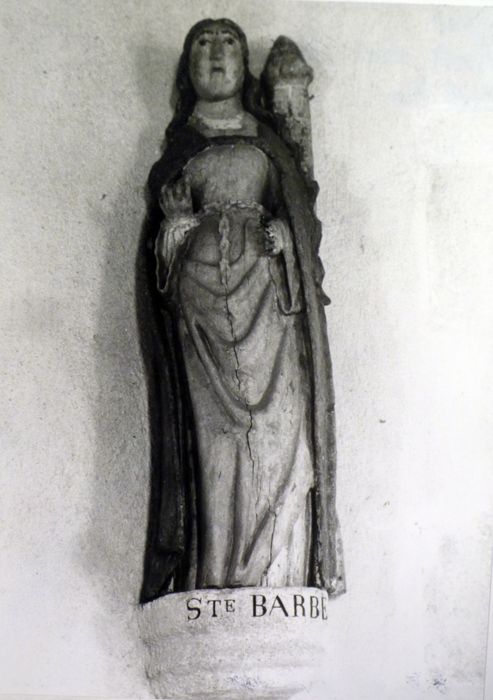 statue : Sainte Barbe - © Ministère de la Culture (France), Conservation des antiquités et des objets d’art du Finistère, tous droits réservés