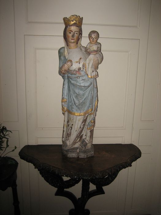 statue : Vierge à l'Enfant