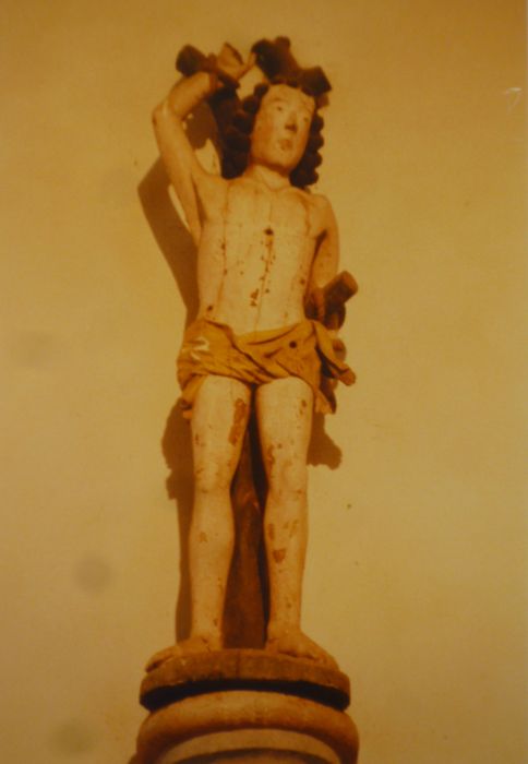 statue : Saint Sébastien - © Ministère de la Culture (France), Conservation des antiquités et des objets d’art du Finistère, tous droits réservés