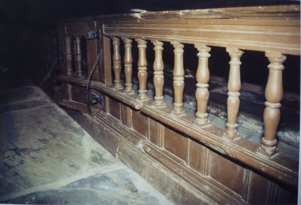 table de communion, vue partielle - © Ministère de la Culture (France), Conservation des antiquités et des objets d’art du Finistère – Tous droits réservés