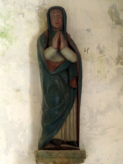 statue : Vierge au Calvaire n° 1 - © Ministère de la Culture (France), Conservation des antiquités et des objets d’art du Finistère – Tous droits réservés