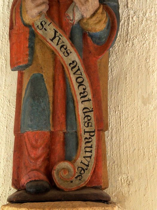 statue : Saint Yves, détail - © Ministère de la Culture (France), Conservation des antiquités et des objets d’art du Finistère, tous droits réservés