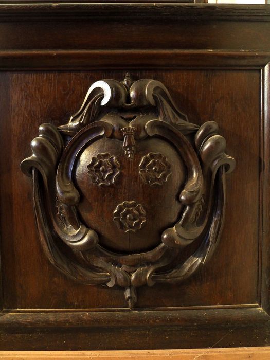 banc seigneurial, détail