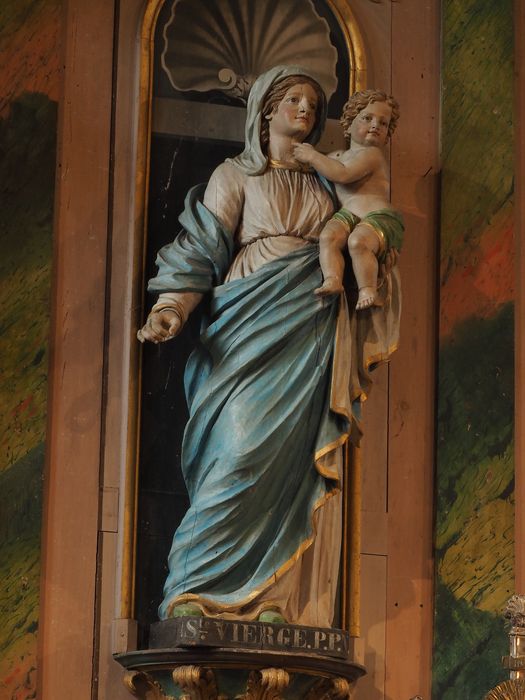 statue : Vierge à l'Enfant