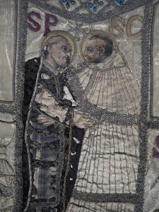 chasuble, détail - © Ministère de la Culture (France), Conservation des antiquités et des objets d’art du Finistère, tous droits réservés