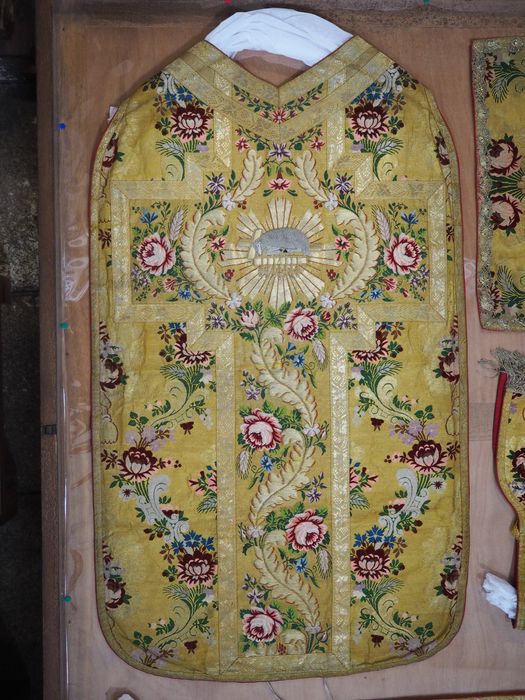 chasuble - © Ministère de la Culture (France), Conservation des antiquités et des objets d’art du Finistère, tous droits réservés