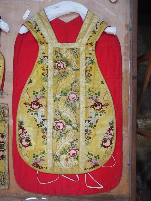 chasuble - © Ministère de la Culture (France), Conservation des antiquités et des objets d’art du Finistère, tous droits réservés