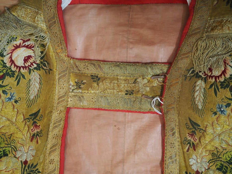 chape, détail - © Ministère de la Culture (France), Conservation des antiquités et des objets d’art du Finistère, tous droits réservés
