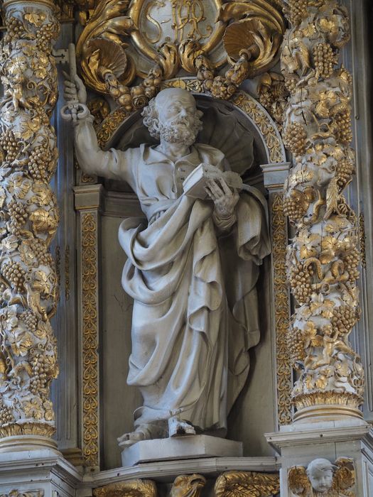 statue du retable du maître-autel : saint Pierre