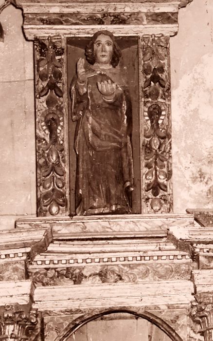 statue : Saint non identifié