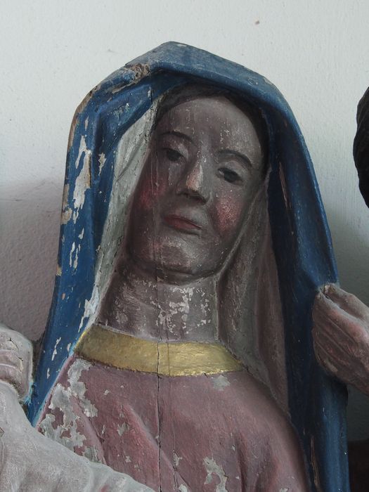 groupe sculpté : La Déploration du Christ, détail - © Ministère de la Culture (France), Conservation des antiquités et des objets d’art du Finistère, tous droits réservés