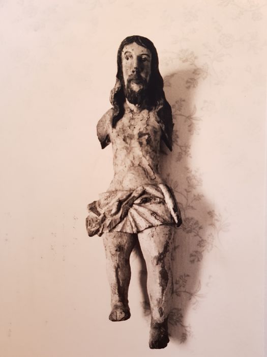 statue : Christ (n°2) - © Ministère de la Culture (France), Conservation des antiquités et des objets d’art du Finistère, tous droits réservés