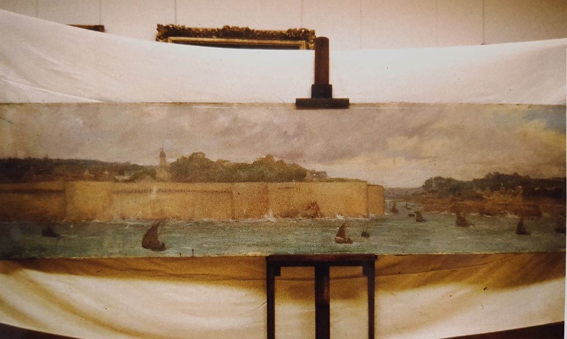 tableau : Ville Close - © Ministère de la Culture (France), Conservation des antiquités et des objets d’art du Finistère, tous droits réservés