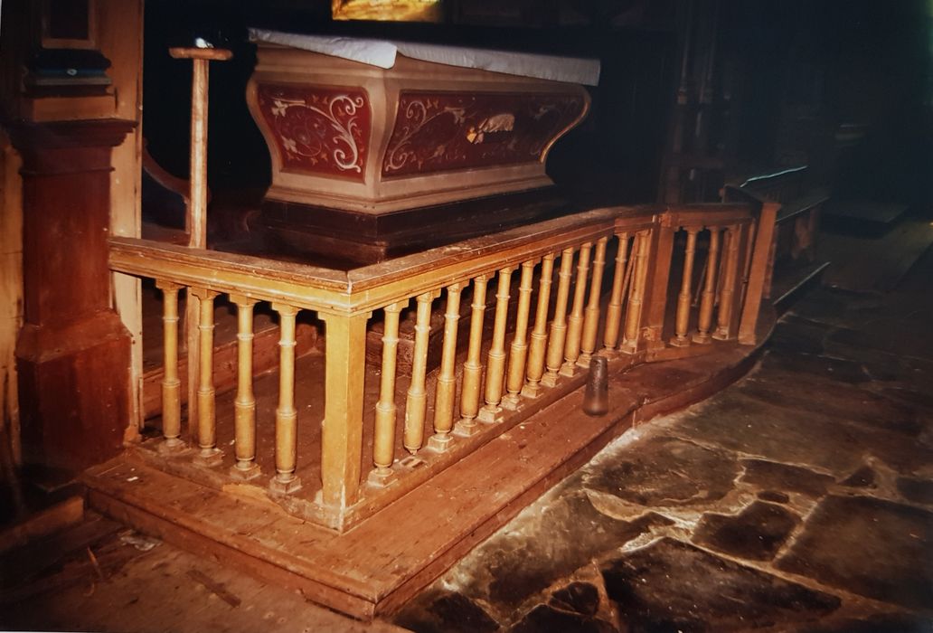 table de communion - © Ministère de la Culture (France), Conservation des antiquités et des objets d’art du Finistère, tous droits réservés