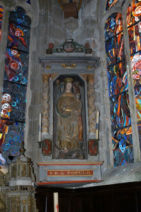 statue : Vierge à l’Enfant couronnée dite Notre-Dame de Populo - © Ministère de la Culture (France), Conservation des antiquités et des objets d’art du Finistère, tous droits réservés