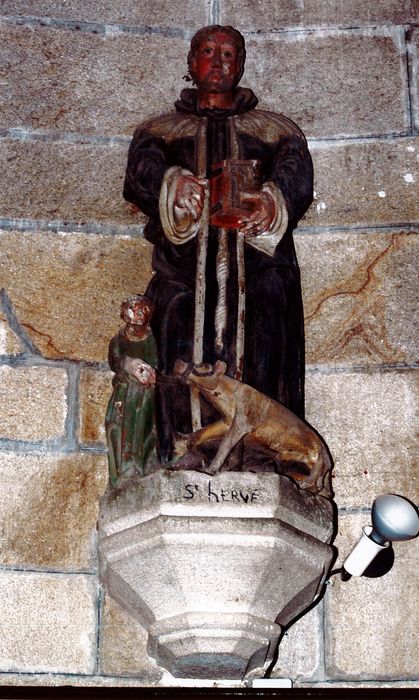 statue : Saint Hervé et son loup - © Ministère de la Culture (France), Conservation des antiquités et des objets d’art du Finistère, tous droits réservés