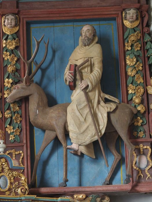 statue : Saint Edern sur un cerf