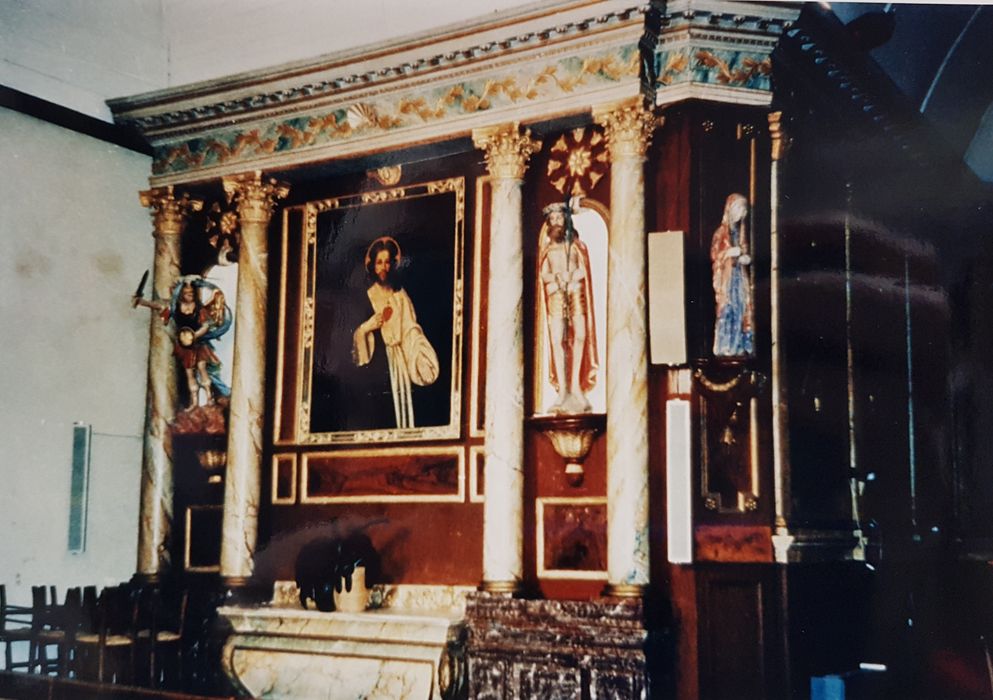 autel, retable, tableau : Le Sacré Coeur - © Ministère de la Culture (France), Conservation des antiquités et des objets d’art du Finistère, tous droits réservés