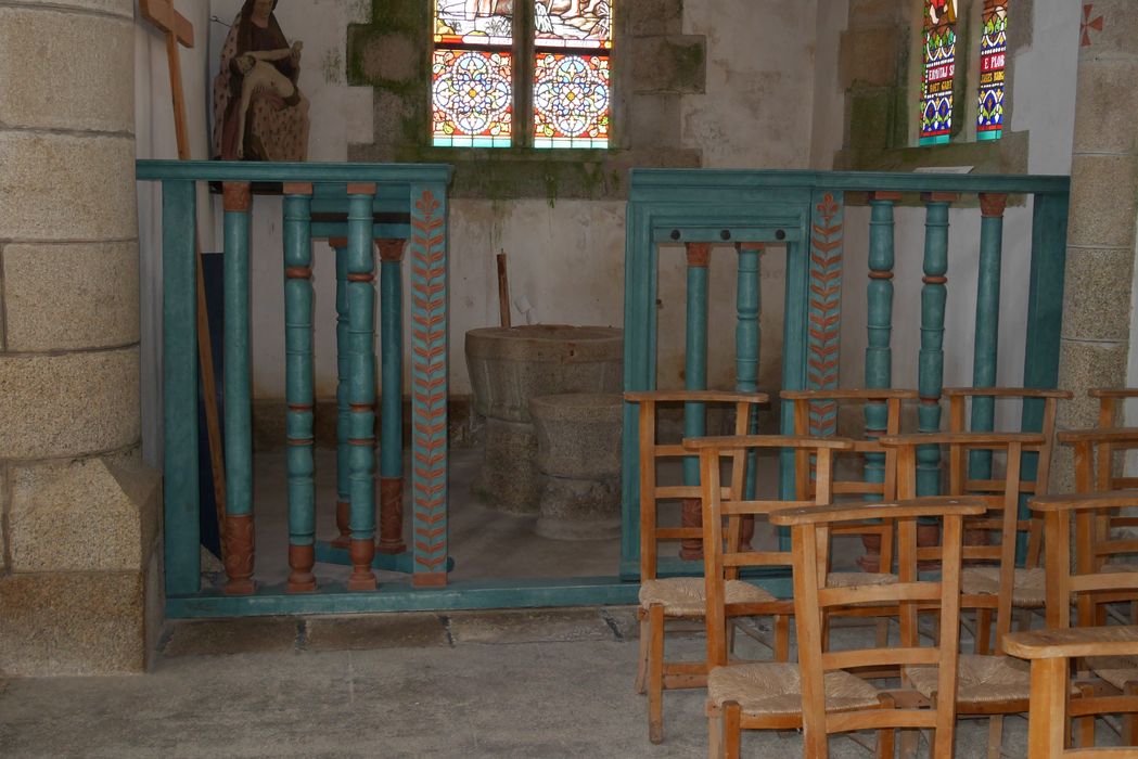 clôture des fonts baptismaux - © Ministère de la Culture (France), Conservation des antiquités et des objets d’art du Finistère, tous droits réservés