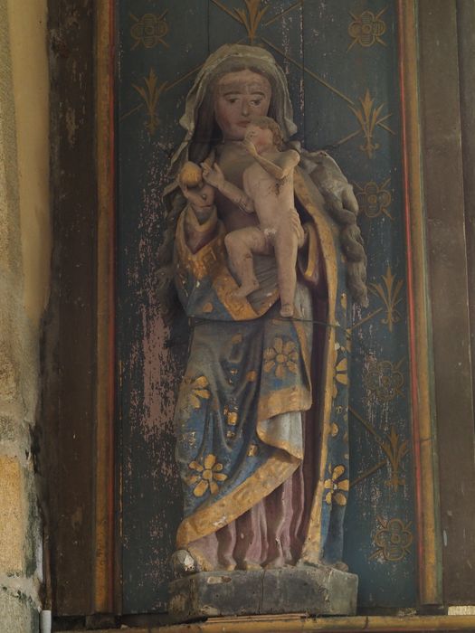 statue : Vierge à l’Enfant - © Ministère de la Culture (France), Conservation des antiquités et des objets d’art du Finistère, tous droits réservés