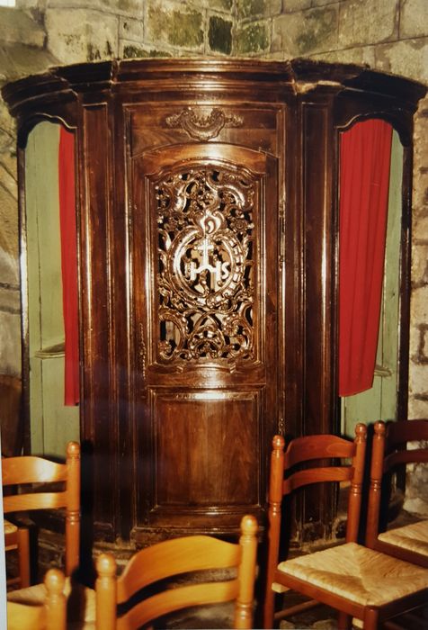 confessionnal n°2 - © Ministère de la Culture (France), Conservation des antiquités et des objets d’art du Finistère, tous droits réservés