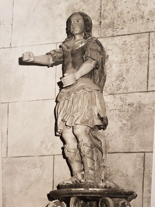 statue : Saint Michel - © Ministère de la Culture (France), Conservation des antiquités et des objets d’art du Finistère, tous droits réservés