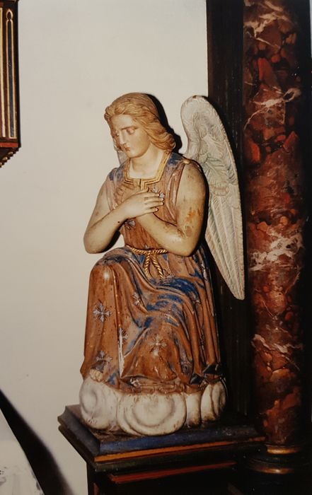 statue : Ange adorateur n°2 - © Ministère de la Culture (France), Conservation des antiquités et des objets d’art du Finistère, tous droits réservés