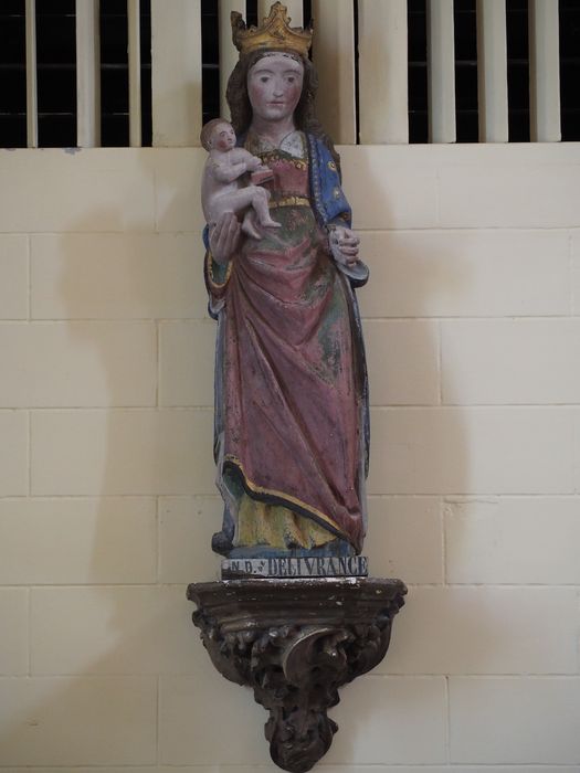 statue : Vierge à l'Enfant dite Notre-Dame de Délivrance - © Ministère de la Culture (France), Conservation des antiquités et des objets d’art du Finistère, tous droits réservés