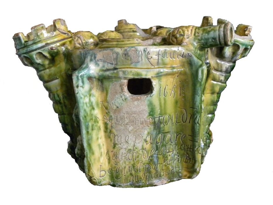 céramique ou boîte à quêter