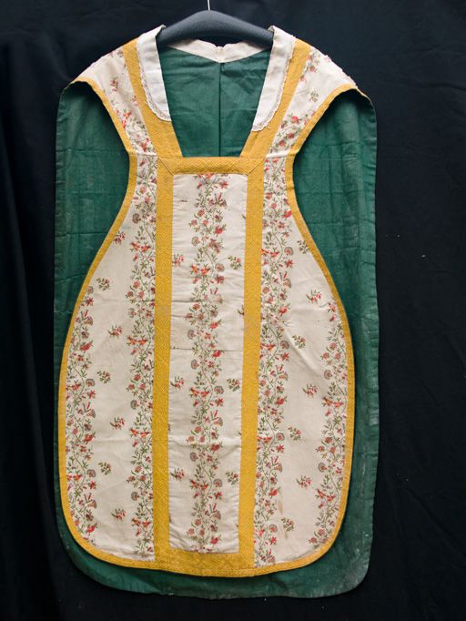 chasuble (ornement blanc)