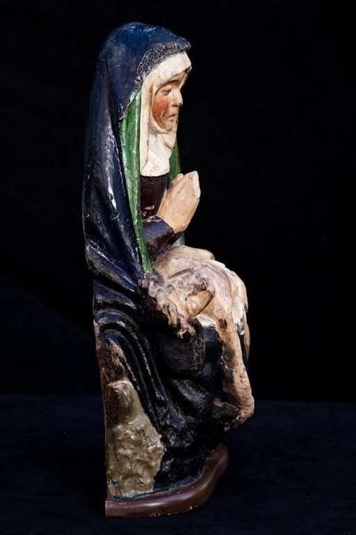 groupe sculpté : Vierge de Pitié n°2