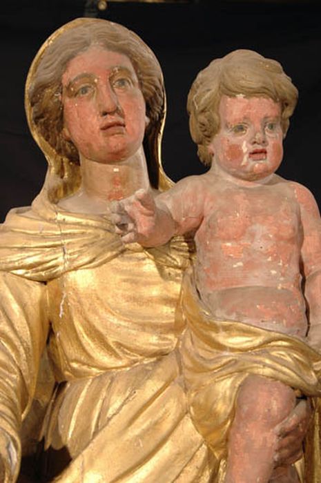 statue : Vierge à l'Enfant, vue partielle