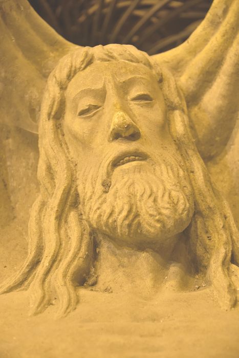 statue : Christ de Sépulcre (le), détail - © Ministère de la Culture (France), Conservation des antiquités et des objets d’art du gers – Tous droits réservés 