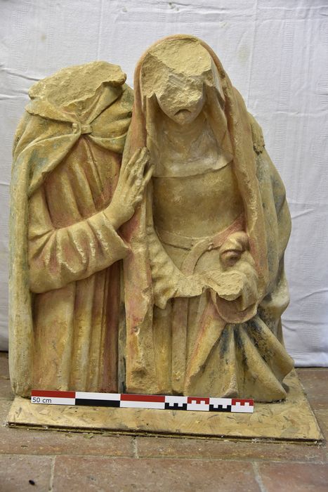 groupe sculpté : Saint Jean et la Vierge