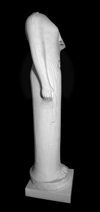 statue : Héra de Samos (D-79-4-8)