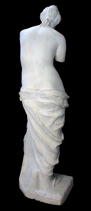 statue : Aphrodite dite « Vénus de Milo » (D-79-4-210)