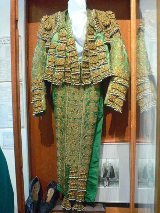 habit de lumières de Luis Mazzantini - © Ministère de la Culture (France), Conservation des antiquités et des objets d’art de l’Hérault – Tous droits réservés