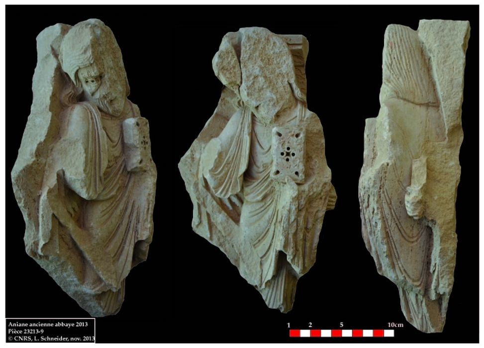 statue (fragment n°23213) : Apôtre - © Ministère de la Culture (France), Conservation des antiquités et des objets d’art de l’Hérault – Tous droits réservés